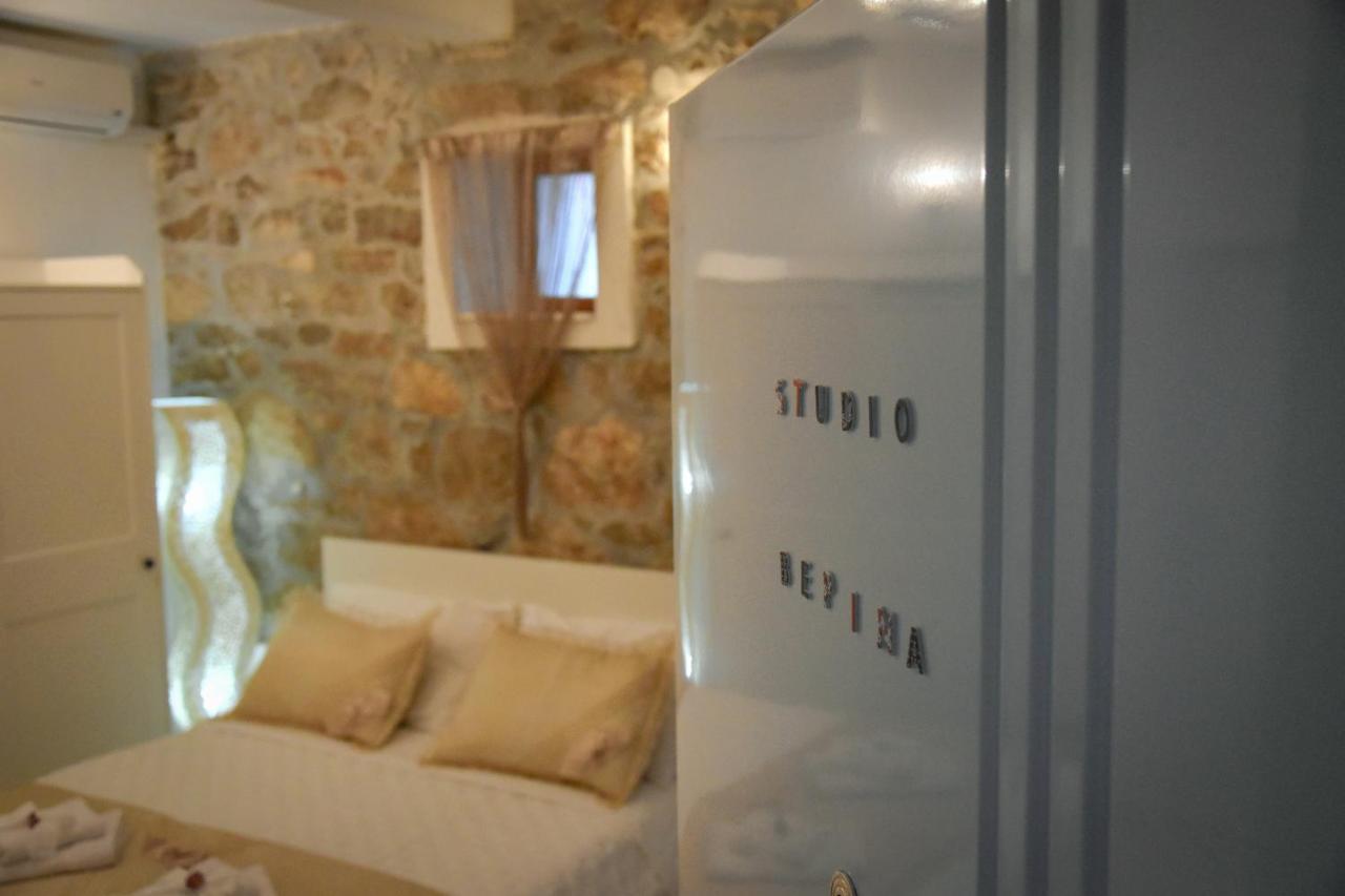 Apartments Bepina- 5 Mins From The Center Split Exterior foto