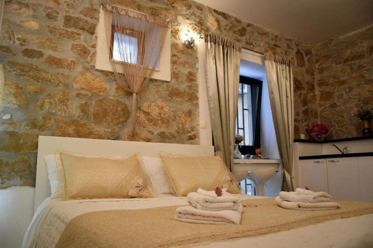 Apartments Bepina- 5 Mins From The Center Split Exterior foto