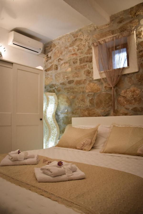 Apartments Bepina- 5 Mins From The Center Split Exterior foto
