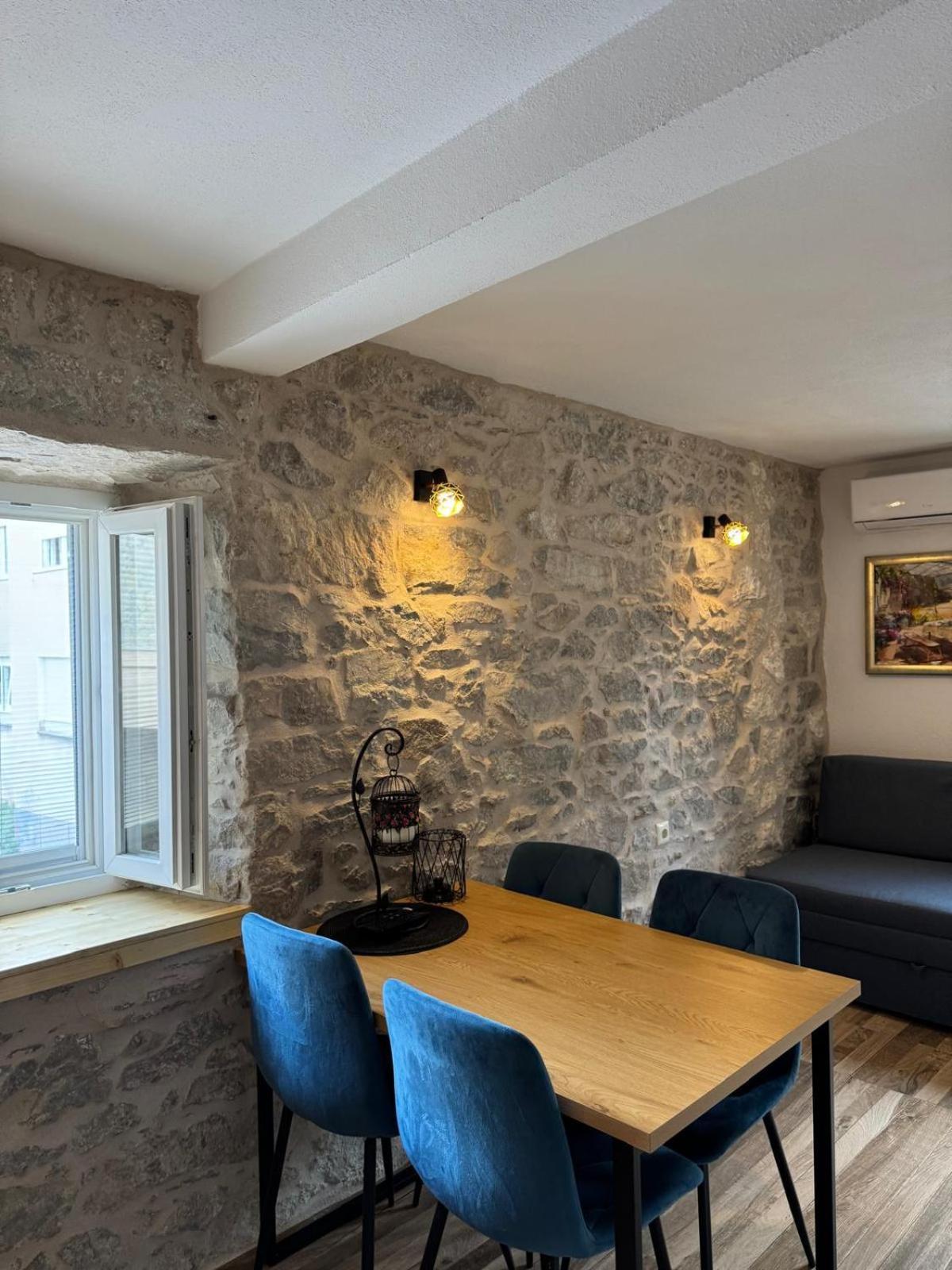 Apartments Bepina- 5 Mins From The Center Split Exterior foto