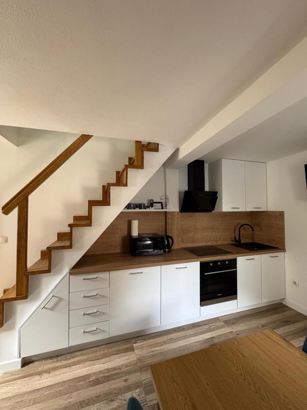 Apartments Bepina- 5 Mins From The Center Split Exterior foto